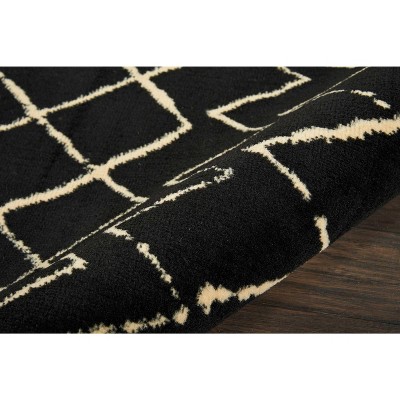 Grafix Black and Cream Moroccan Pattern Area Rug