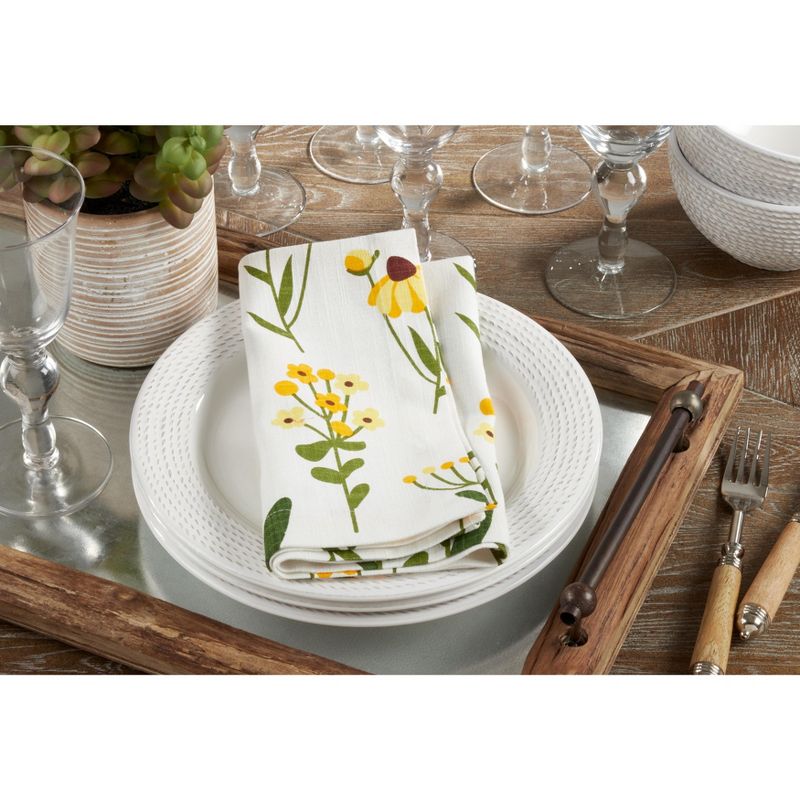 Saro Lifestyle Daisy Floral Design Cotton Table Napkins (Set of 4), 20", Yellow, 4 of 5