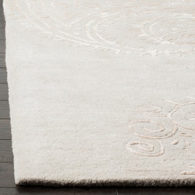 Handmade Gray Wool & Viscose Tufted Rectangular Rug
