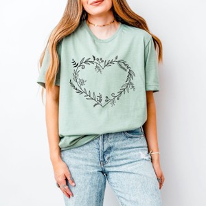Simply Sage Market Floral Heart Short Sleeve Tee - 1 of 4