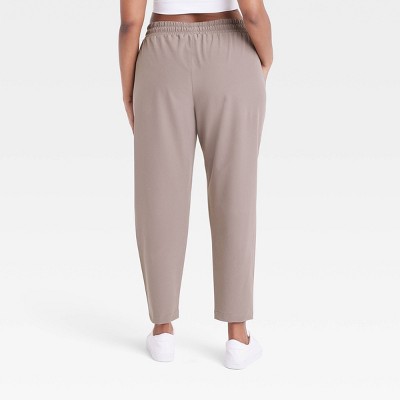 All In Motion Women's Stretch Woven High-Rise Tapered Pants Jogger UPF 50+ - Picture 18 of 20