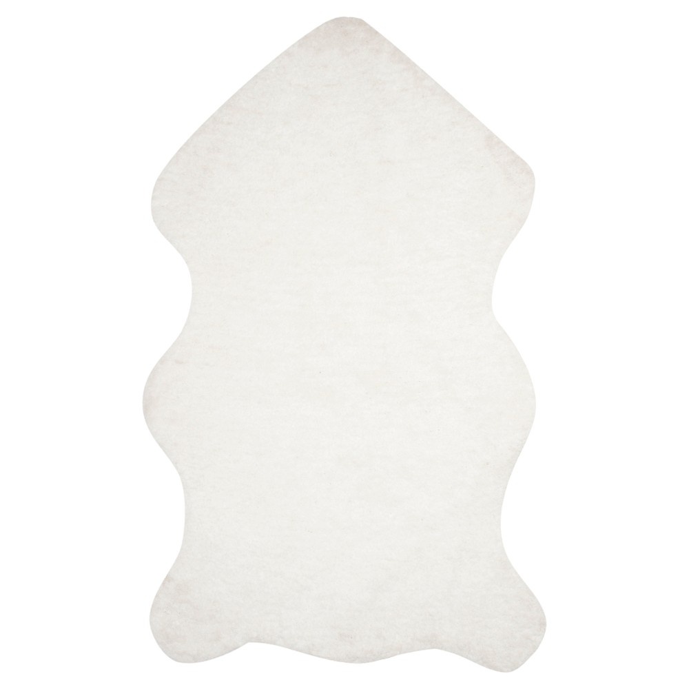 2'6inx4' Siham Rug Ivory - Safavieh