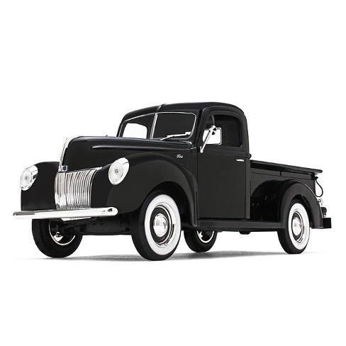 1940 Ford Pickup Truck Black 125 Diecast Model Car By First Gear