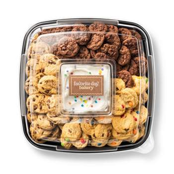 Mini Cookies and Frosting Tray - Medium - Favorite Day™