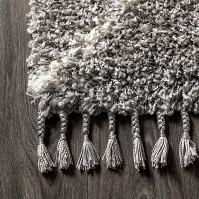 Mercer 5'x8' Grey/Cream Moroccan Diamond Shag Area Rug with Tassels