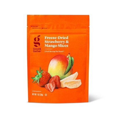Mango & Strawberry Slices Freeze Dried Fruit Blend - 1oz - Good & Gather™