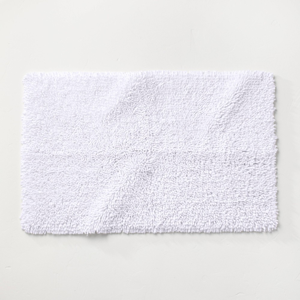 Photos - Bath Mat Casaluna 21"x34" Mélange Looped Bath Rug White : Microfiber, Machine Washa