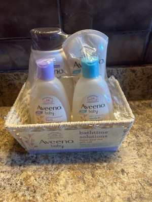 Aveeno Baby Welcome Little One Essentials Skincare Gift Set Includes Wash,  Lotion & Wipes - 5ct : Target