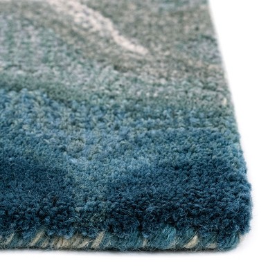 Hand-Tufted Water Blue Wool 5' x 7' Area Rug