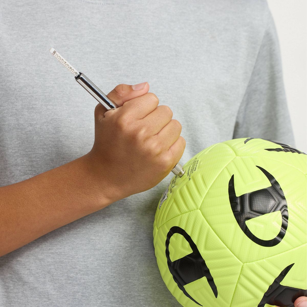 Champion Ball Pump - thumbnail 7