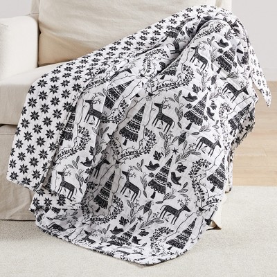 Elden Pines Holiday Quilted Throw Black - Levtex Home