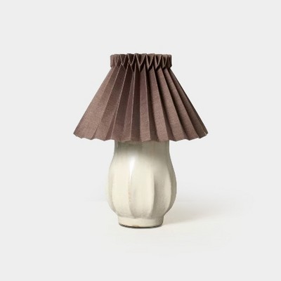 How Much Does It Cost to Run a Desk Lamp: Save Energy Now