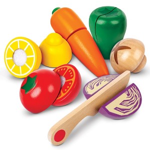 Play Essentials: Kitchen Food Playset: Farm Shop Vegetables - 1 of 4