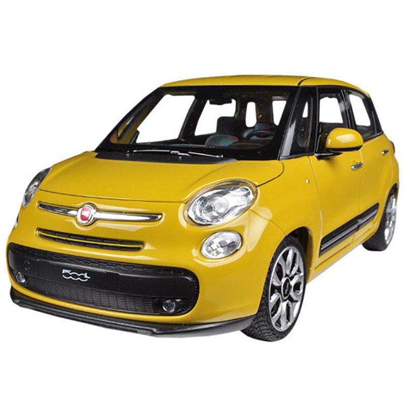 2013 Fiat 500L Yellow 1/24 Diecast Car Model by Welly, 2 of 4