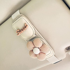 TruAIR Car Sun Visor Clip Ð Magnetic Holder for Glasses & Cards - 1 of 4