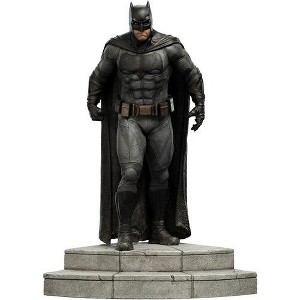 Weta Workshop - WETA Workshop Polystone - Justice League (Zack Snyder) - Trinity Series - Batman 1:6 Scale Statue - 1 of 4