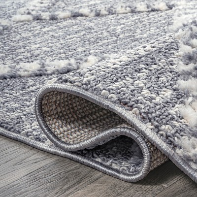 Modern Moroccan Trellis High-Low Gray 4' x 6' Area Rug