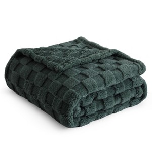 Bedsure | Cute Soft Cozy Checkered Throw Blanket for Couch - 1 of 4