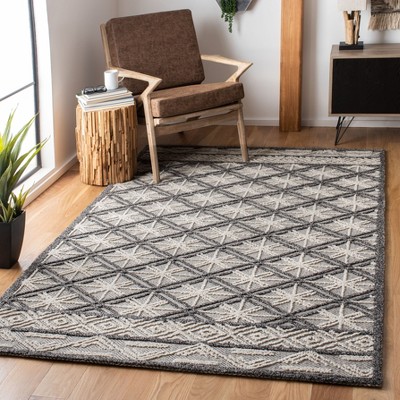 Gray and Beige Hand-Tufted Wool and Viscose 4' x 6' Area Rug