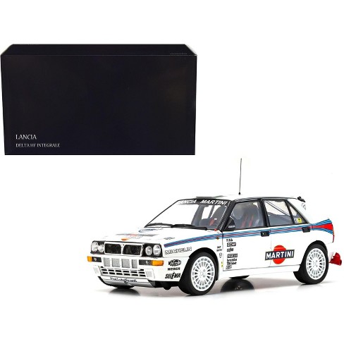 Lancia Delta HF Integrale Evoluzione Test Car White 