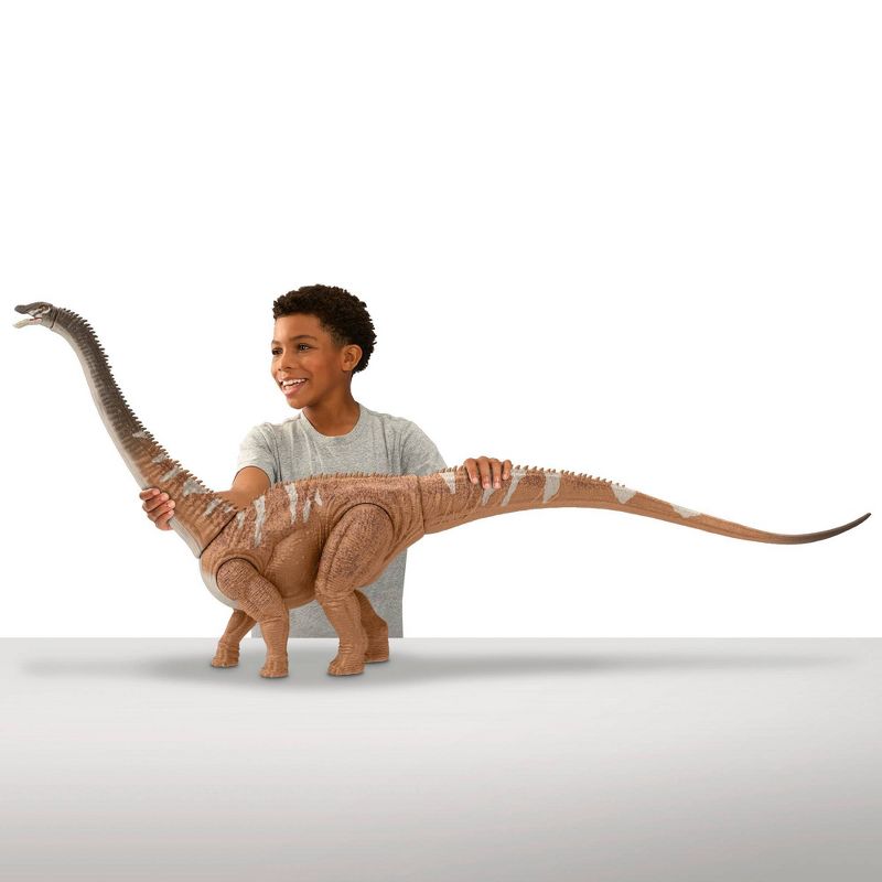 Jurassic World Diplodocus Legacy Collection Dinosaur Figure, 2 of 7