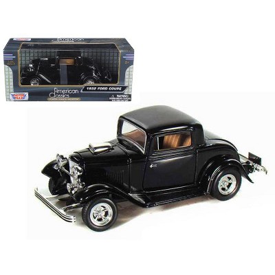 1932 Ford Coupe Black 1/24 Diecast Model Car by Motormax