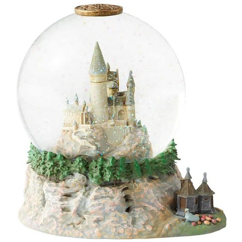 Enesco Harry Potter Hogwarts Castle 7.1 Inch Water Globe