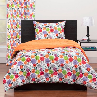 Twin Plenty of Planets Reversible Comforter Set Red - Highlights