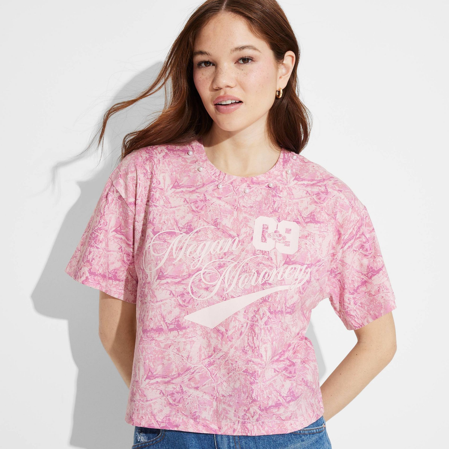 Women's Megan Moroney 09 Short Sleeve Graphic T-Shirt - Pink Camo XXS