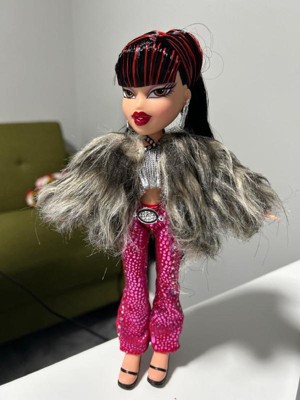 Bratz Original Fashion Doll Dana Series 3 W/ Outfits & Poster : Target