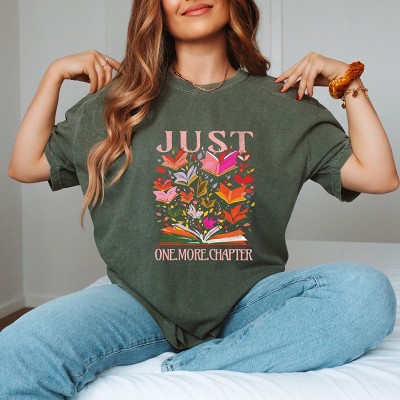 Simply Sage Market Just One More Chapter Books Garment Dyed Tee