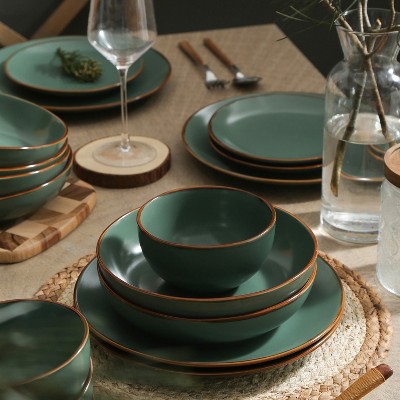 Green Ceramic 32-Piece Dinnerware Set with Gold Detailing