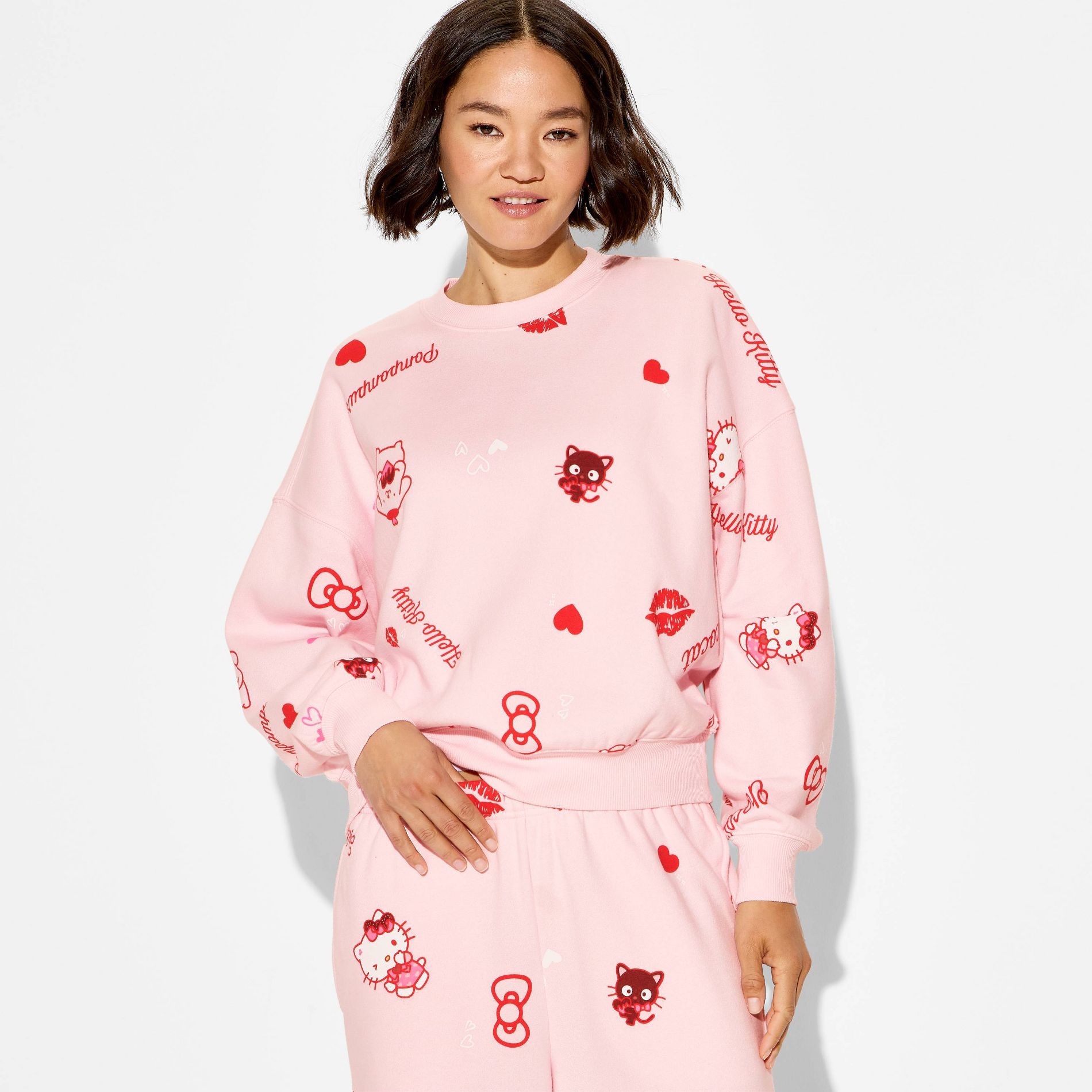 Women's Hello Kitty Fleece Graphic Pullover Sweatshirt - Light Pink
