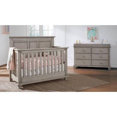Oxford Baby Kenilworth 4-in-1 Convertible Crib
