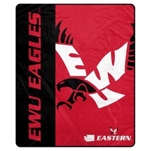 NCAA Eastern Washington Eagles Ultra Soft Tailgate Throw Blanket - 1 of 2