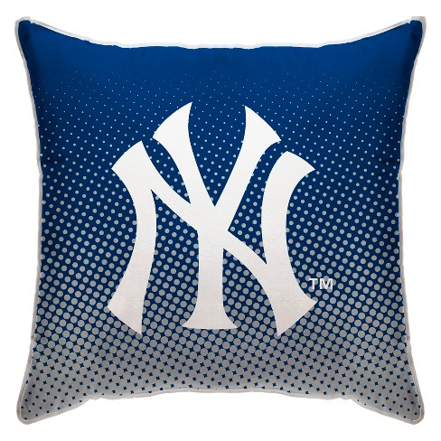 Mlb New York Yankees 18 X18 Dot Fade Throw Pillow Target