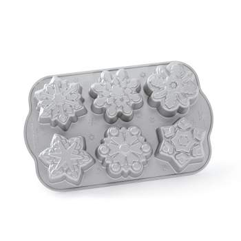 Nordic Ware Sweet Snowflakes Shortbread Pan, Silver 