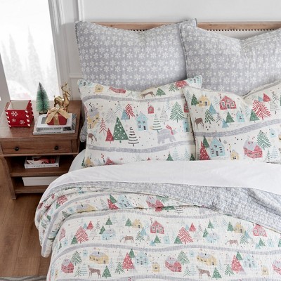 Full White Cotton Reversible Christmas Quilt Set