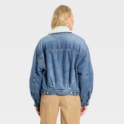 Women's Bubble Denim Jacket - Universal Thread' Light Wash - image 2