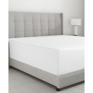 Luxury Fitted Sheet Only, 600 Thread Count - 100% Cotton Sateen, Deep Pocket, Soft, Cool & Durable by California Design Den - 1 of 4