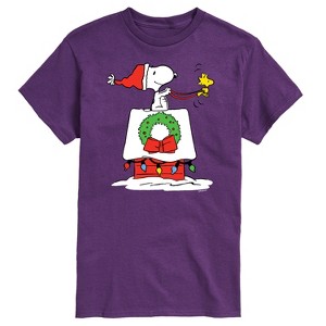 Men's - Peanuts - Snoopy & Woodstock House Sleigh Short Sleeve Graphic T-Shirt - 1 of 4
