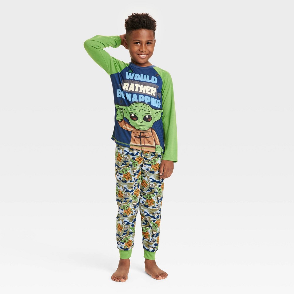 size small 6/7 Boys' LEGO Star Wars: The Mandalorian The Child 2pc Pajama Set - Green S