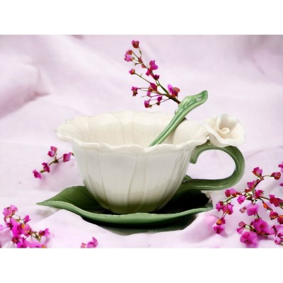 Daisy Teacup