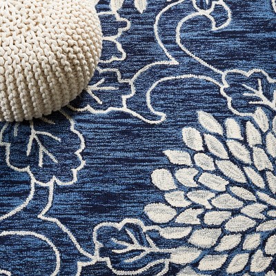 Navy and Ivory Floral Hand-Tufted Wool 6' x 9' Area Rug