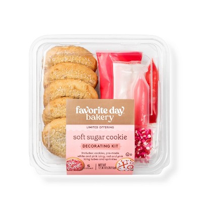 Valentine's Day Sugar Cookie Decorating Kit - 12.36oz/5ct - Favorite Day™