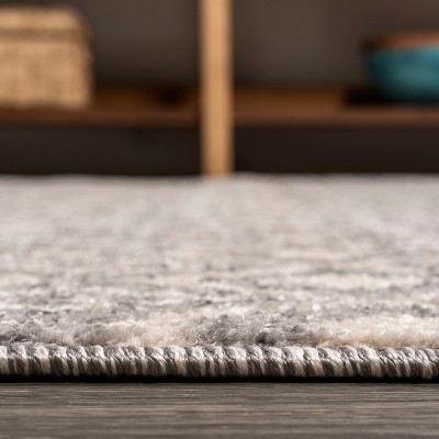 Gray and Cream Geometric Stripe 3' x 5' Area Rug
