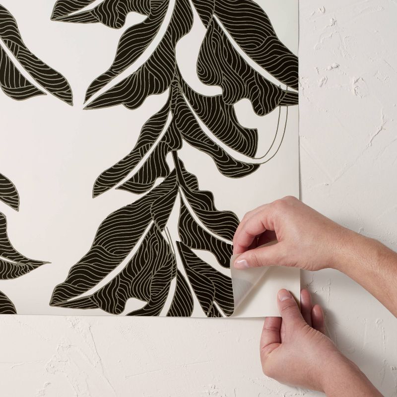 Botanical Leaf Peel and Stick Wallpaper Black/White - Opalhouse&#8482; designed with Jungalow&#8482;, 5 of 7