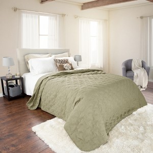 Green Solid Color Quilt (Full/Queen) - Yorkshire Home