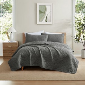 HLC.ME Logan - 3 Piece Quilt Set, Lightweight Bedspread Coverlet Set - 1 of 4