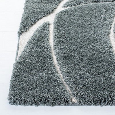 Sage and Ivory Round Hand-Knotted Shag Rug